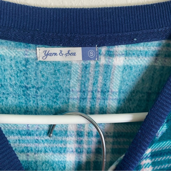 Yarn & Sea Women's Velour 2-Piece Pajama Sets - Picture 4 of 9